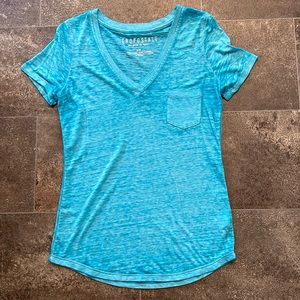 Aeropostale Tee. Small.